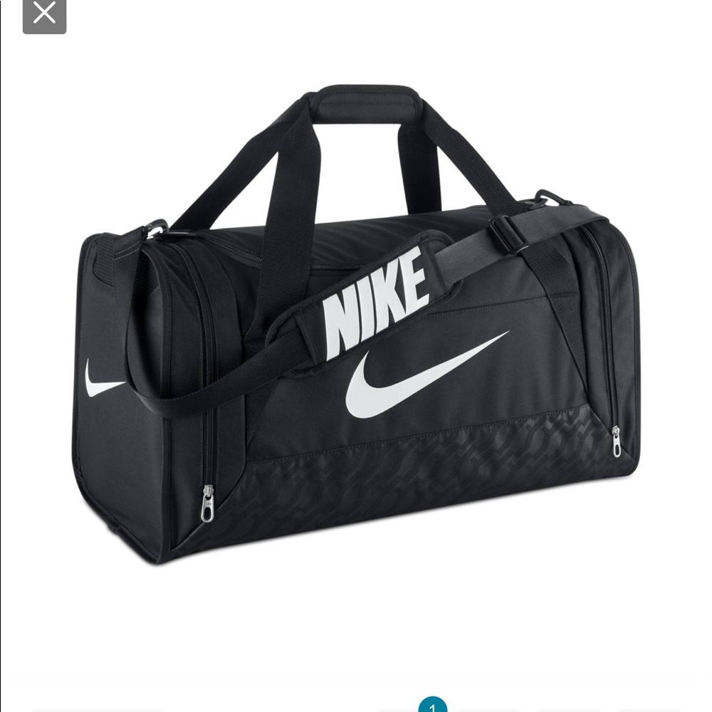 Nike Brasilia 6 Medium Duffle Bag - Black